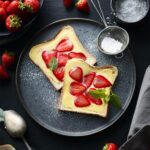 🥞✨ Cheesecake Toast Saludable: ¡el desayuno que parece postre! 🍓💖